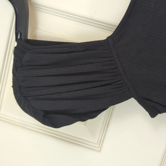 Doe & Rae - Size Medium - Picture 2 of 7